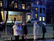 Alle Fotos hier! Weihnachtsbläserbus 2025: „Zugabe“-Rufe in Hellersdorf, wunderbarer Mitsing-Gottesdienst in der Erlöserkirche und 1.600 Euro für den Kältebus. Foto: Jürgen Bosenius