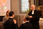 Evangelische Kirchengemeinde Berlin-Kaulsdorf: Herzlich willkommen Pfarrerin Elisabeth Collatz! Foto: Jürgen Bosenius / www.ekbso.de