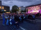 Mehr als 1.500 Menschen besuchen den Kreiskirchentag auf dem Campus für Demokratie in Berlin-Lichtenberg. Foto: Mario P. Rietz/MR-FOTOdesign.de