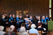 Evangelische Kirchengemeinde Lichtenberg: Herzlich willkommen Pfarrer Gideon Röder! Foto: Evangelische Kirchengemeinde Lichtenberg